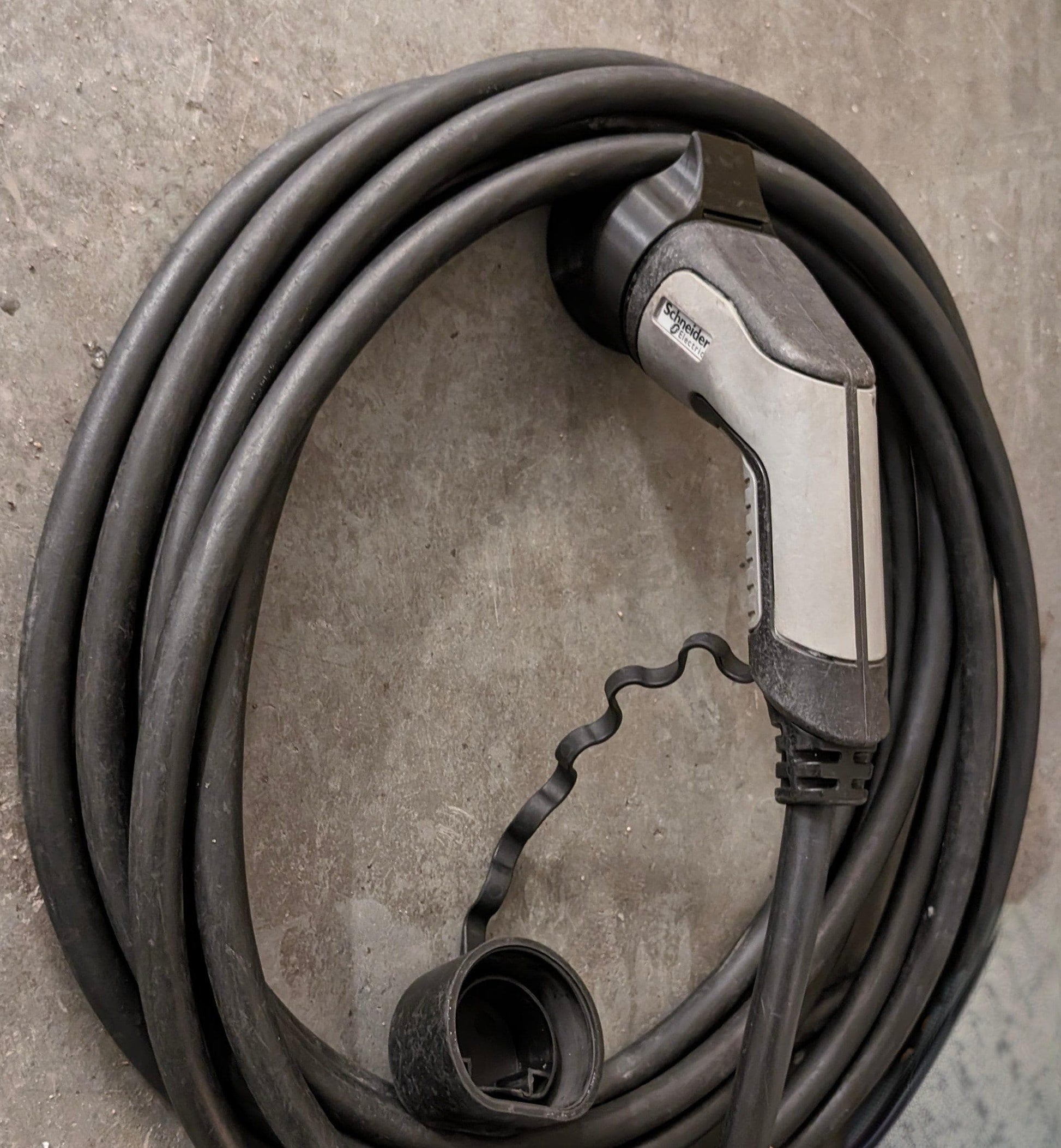 Type 2 Cable Holder